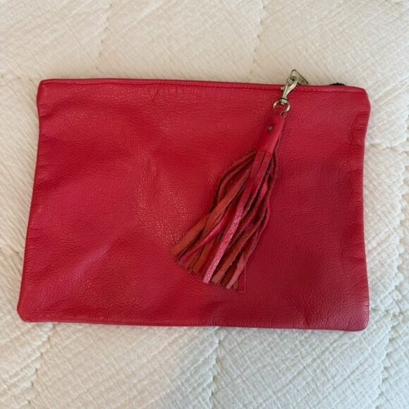 Ginger & Brown Handbags - Red Supple Leather Zipper Tassel Clutch Bag